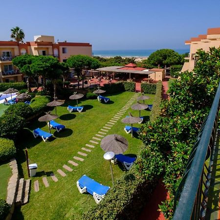 Aparthotel Las Dunas Chiclana de la Frontera Exterior photo