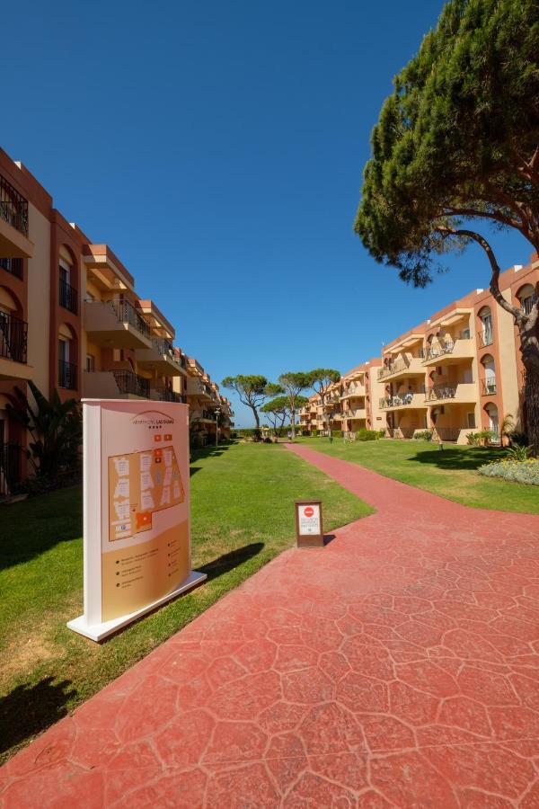 Aparthotel Las Dunas Chiclana de la Frontera Exterior photo