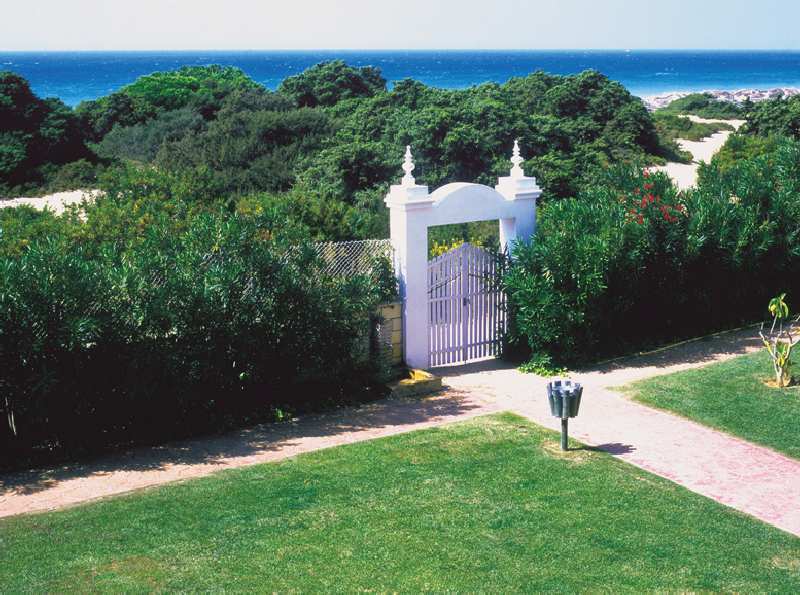 Aparthotel Las Dunas Chiclana de la Frontera Exterior photo
